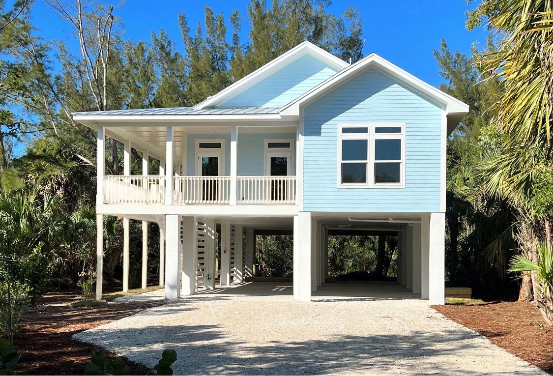 Coastal Home with modular process